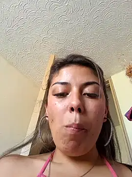 Sweel Leyva18 online show from 12-12-24, 06:31