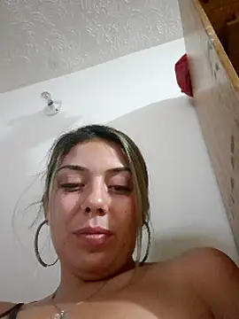 Sweel Leyva18 online show from 01-24-25, 04:48