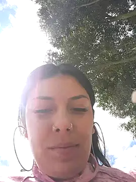 Sweel Leyva18 online show from 09-15-25, 06:19