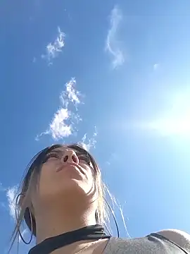 Sweel Leyva18 online show from 10-02-25, 08:16