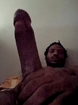 Snapshot of Hardguyy chatting on 09-13-25, 04:07 Hardguyy online show from 09-13-25, 04:07