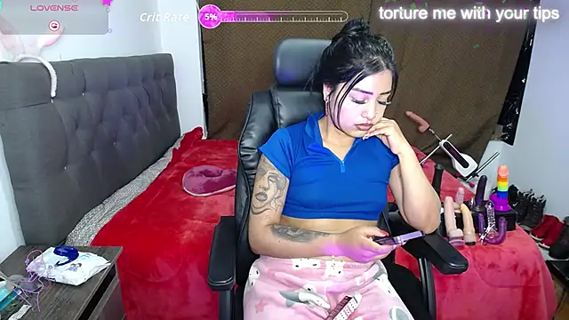 girl naugthy online show from 03-04-26, 01:33