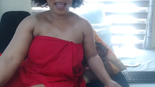 Snapshot of Foxybrownxx1 chatting on 06-29-26, 08:09 Foxybrownxx1 online show from 06-29-26, 08:09
