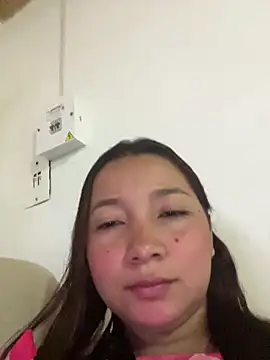 Snapshot of queen_angelique chatting on 03-08-26, 03:54 queen angelique online show from 03-08-26, 03:54