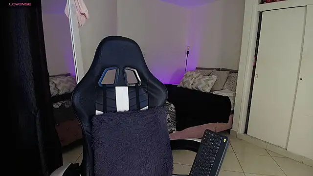 April Scarlett online show from 05-22-26, 12:18