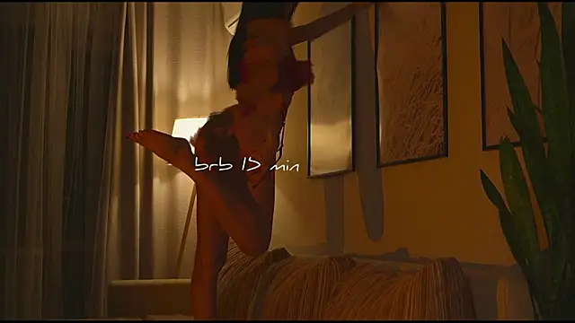 Snapshot of wowmolly chatting on 02-16-26, 02:57 wowmolly online show from 02-16-26, 02:57