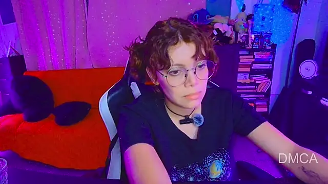 Drea Foox online show from 05-06-26, 02:51