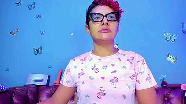 Kaira mosse online show from 05-15-26, 12:01