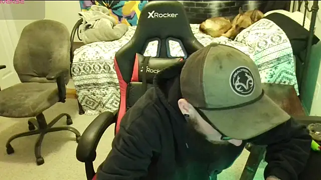 Snapshot of XMeF10 chatting on 01-11-25, 06:33 XMeF10 online show from 01-11-25, 06:33