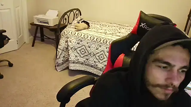 Snapshot of XMeF10 chatting on 02-12-25, 08:07 XMeF10 online show from 02-12-25, 08:07