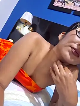 yarely9 online show from 02-10-25, 12:41