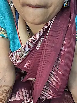 Snapshot of Shivani_Mumbai85 chatting on 02-14-26, 05:43 Shivani Mumbai85 online show from 02-14-26, 05:43