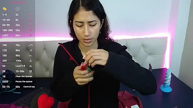 KaitlynLoveCam online show from 03-01-25, 03:32