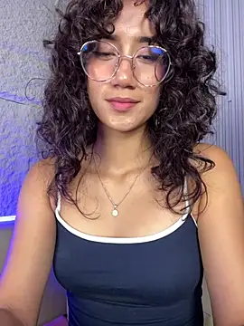 KaitlynLoveCam online show from 03-19-26, 10:14