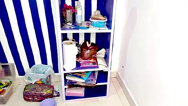 Snapshot of PetiteIvoryQueen19 chatting on 04-15-26, 03:46 PetiteIvoryQueen19 online show from 04-15-26, 03:46