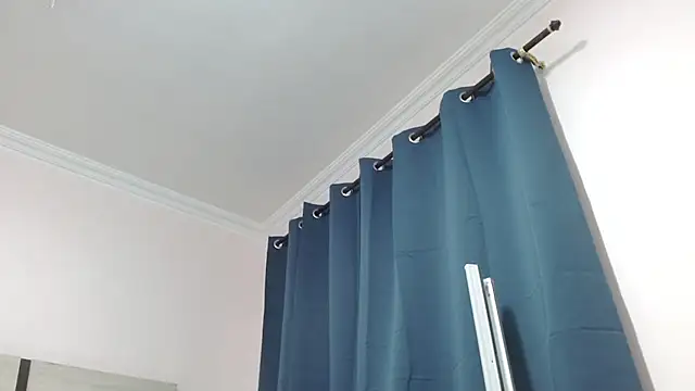 adhara cortez online show from 06-11-26, 08:51