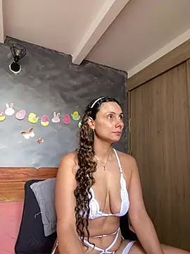 MafeeRoss online show from 04-07-26, 08:09