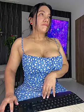 Abril10  online show from 05-25-26, 03:18