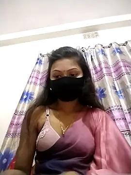 Snapshot of Nadia-2 chatting on 01-16-26, 11:20 Nadia-2 online show from 01-16-26, 11:20