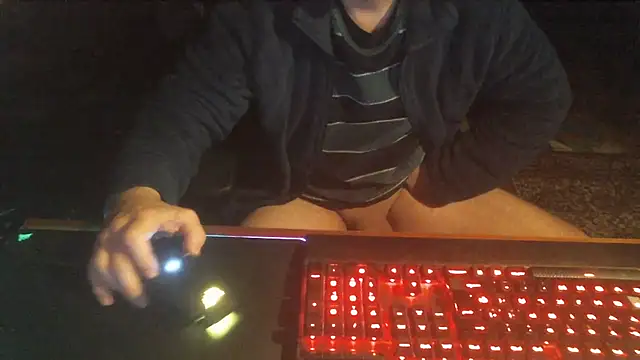 Snapshot of 6996horus chatting on 02-06-25, 05:25 6996horus online show from 02-06-25, 05:25