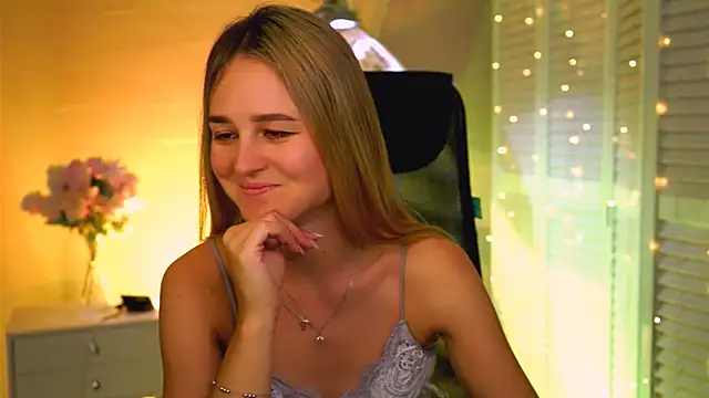 DeboraLarson online show from 04-23-26, 03:30