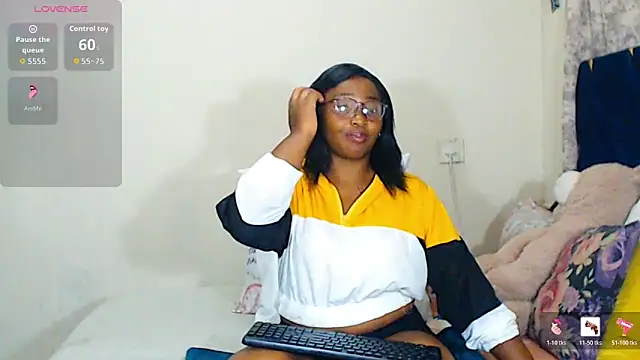 veronica1xxx online show from 04-13-26, 07:52