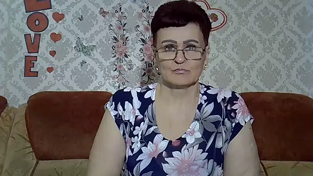 PaulaGolden online show from 06-03-26, 06:02