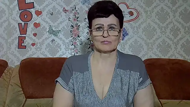 Snapshot of PaulaGolden chatting on 06-26-26, 01:26 PaulaGolden online show from 06-26-26, 01:26