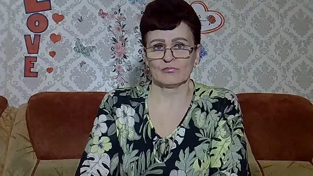 Snapshot of PaulaGolden chatting on 07-07-26, 07:40 PaulaGolden online show from 07-07-26, 07:40