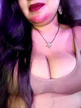 Suhanakhan00 online show from 10-14-25, 11:22