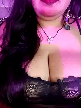 Suhanakhan00 online show from 12-19-25, 07:04
