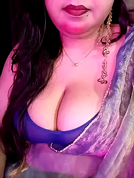 Suhanakhan00 online show from 03-02-26, 06:03