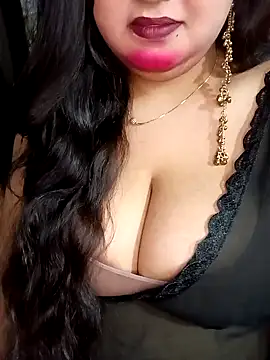 Suhanakhan00 online show from 04-06-26, 07:53