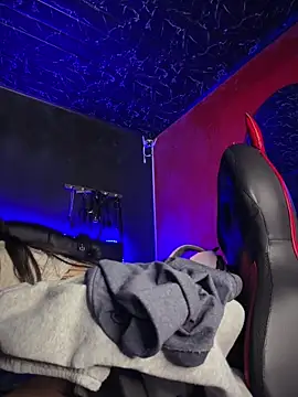 Sophie LS online show from 03-17-26, 03:11