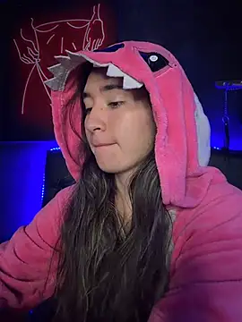 Sophie LS online show from 04-15-26, 03:24