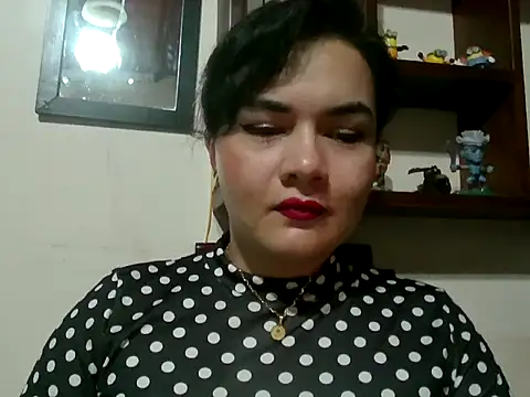 Babe-sofi online show from 10-24-25, 11:34