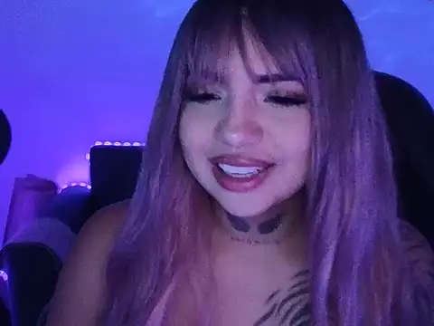 Snapshot of Alissfressa chatting on 04-01-26, 01:50 Alissfressa online show from 04-01-26, 01:50