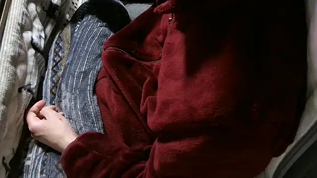 Snapshot of cinnabar_red chatting on 04-07-26, 02:56 cinnabar red online show from 04-07-26, 02:56