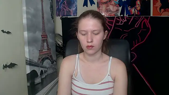 Snapshot of StellaCRL chatting on 05-07-26, 06:19 StellaCRL online show from 05-07-26, 06:19