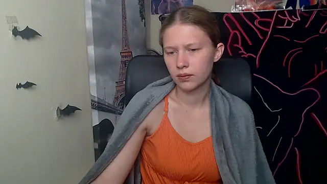 Snapshot of StellaCRL chatting on 05-10-26, 07:13 StellaCRL online show from 05-10-26, 07:13
