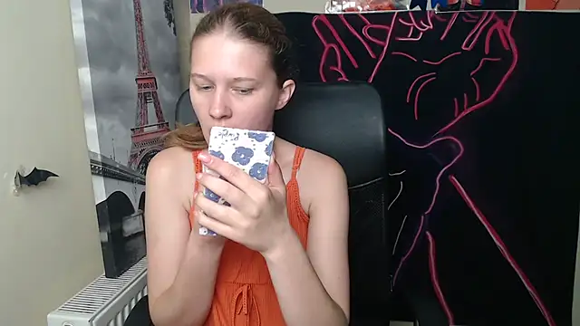 Snapshot of StellaCRL chatting on 05-15-26, 11:50 StellaCRL online show from 05-15-26, 11:50