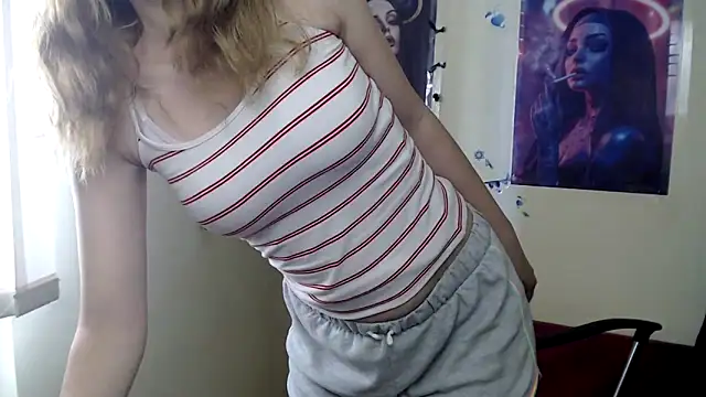 Snapshot of StellaCRL chatting on 06-15-26, 06:26 StellaCRL online show from 06-15-26, 06:26