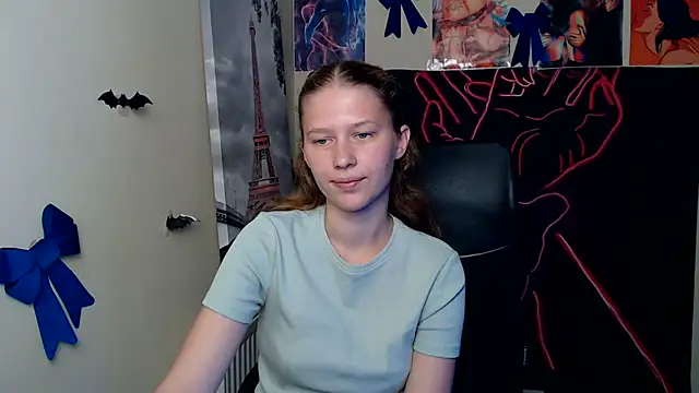 Snapshot of StellaCRL chatting on 07-10-26, 11:57 StellaCRL online show from 07-10-26, 11:57