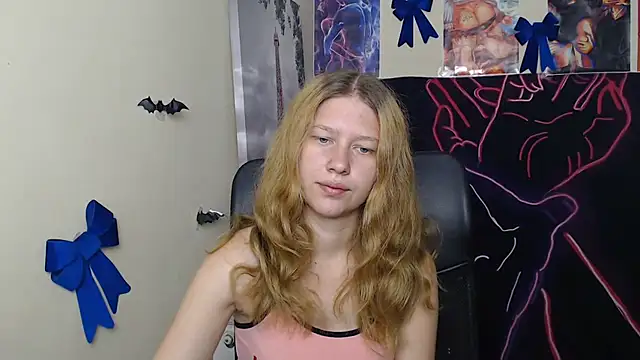 Snapshot of StellaCRL chatting on 07-12-26, 12:07 StellaCRL online show from 07-12-26, 12:07