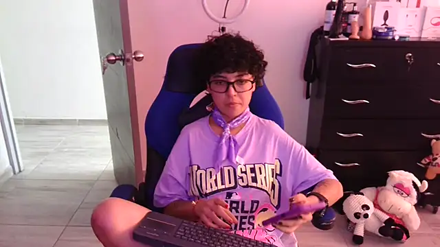 thomascooper7 online show from 02-11-26, 07:52