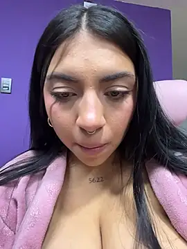 Christine Laam online show from 05-31-26, 03:26