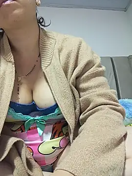 RenataSexy  online show from 02-12-25, 02:24