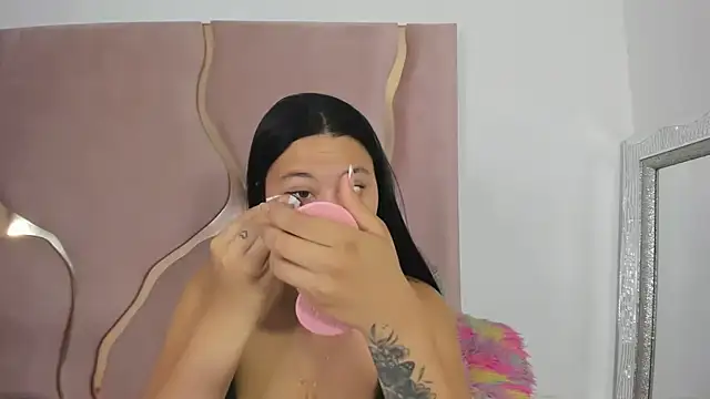 Snapshot of Sofia-candyht chatting on 03-22-26, 06:55 Sofia-candyht online show from 03-22-26, 06:55