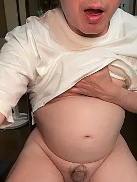 Snapshot of SaneService9 chatting on 04-16-26, 08:15 SaneService9 online show from 04-16-26, 08:15