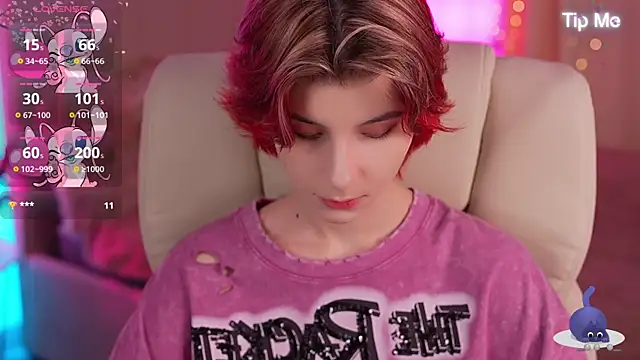 Snapshot of HaylaAmber chatting on 03-15-25, 06:58 HaylaAmber online show from 03-15-25, 06:58